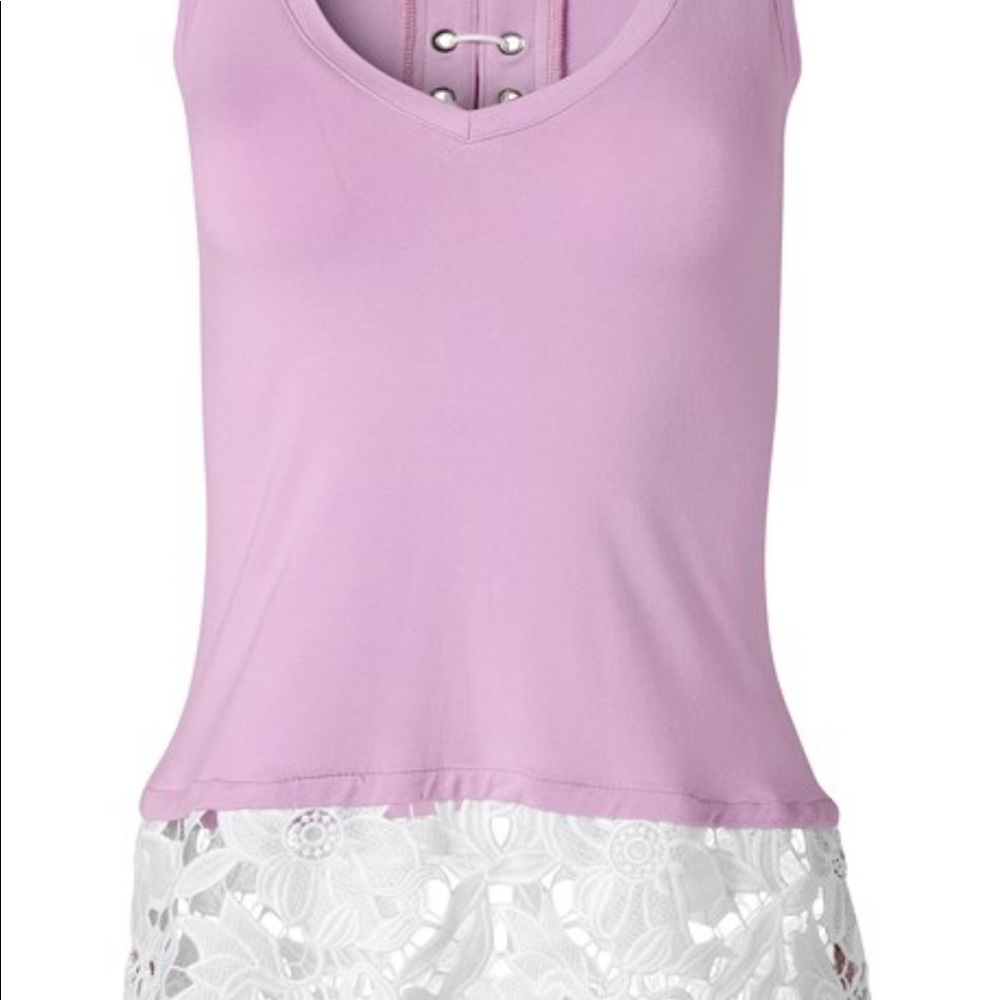 Back Lace Up Top - Picture 4 of 4
